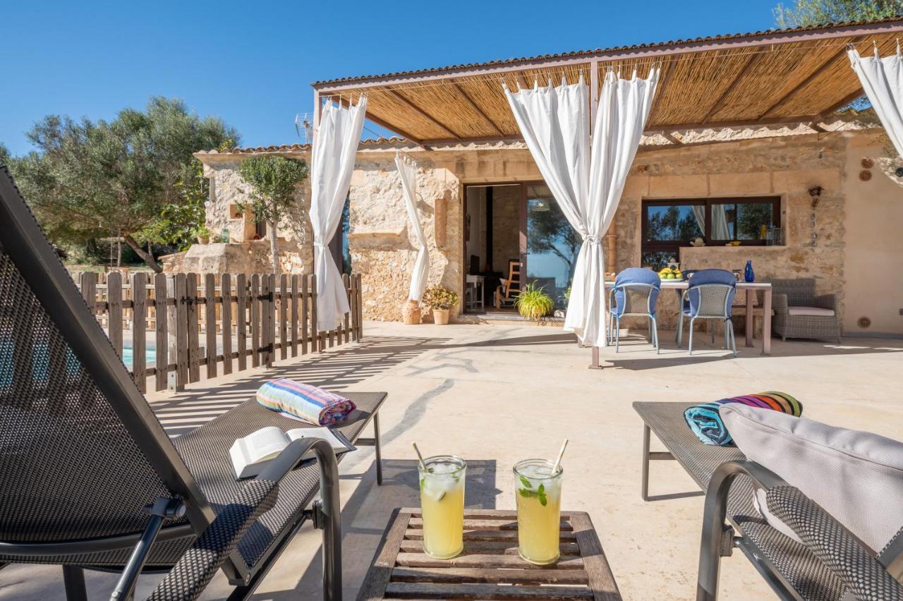 Son Pusseta Villa Petra  Exterior photo